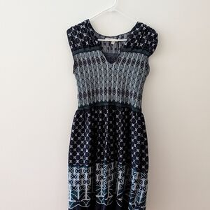 Max Studio Black and Blue Geometric Midi Dress